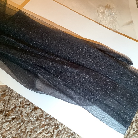 Round the Clock ultra sheer control top pantyhose, color black, size: A - Picture 9 of 10